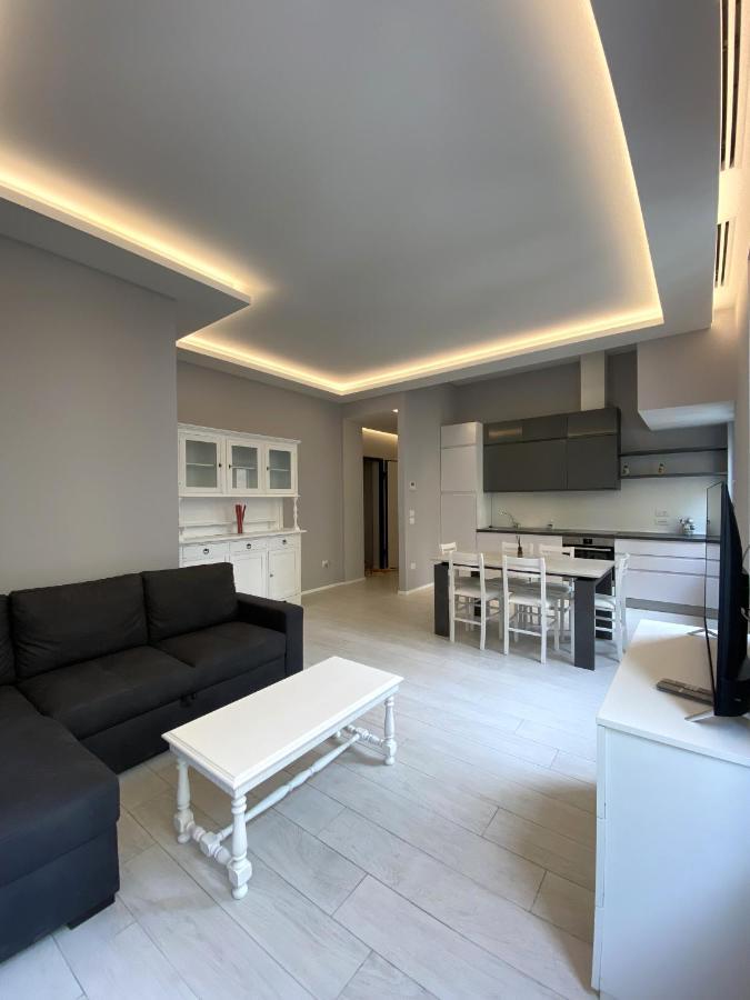 Casa Dante: Oneglia Centro-Marina-Spiagge Apartamento Imperia Exterior foto