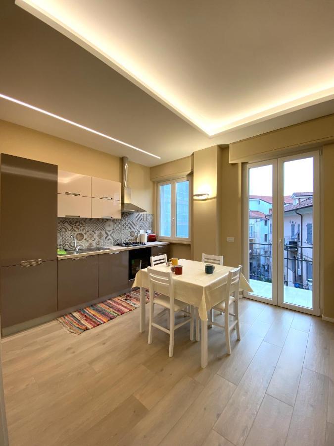 Casa Dante: Oneglia Centro-Marina-Spiagge Apartamento Imperia Exterior foto